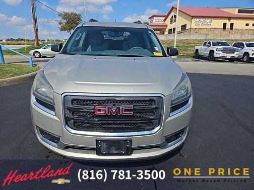 2013 GMC Acadia SLE-2