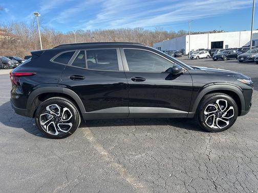 2026 Chevrolet Trax FWD 2RS