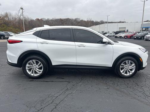 2025 Buick Envista Preferred FWD