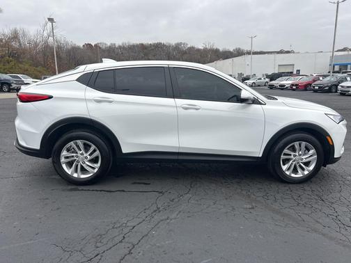 2025 Buick Envista Preferred FWD