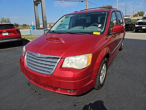 2009 Chrysler Town & Country Touring