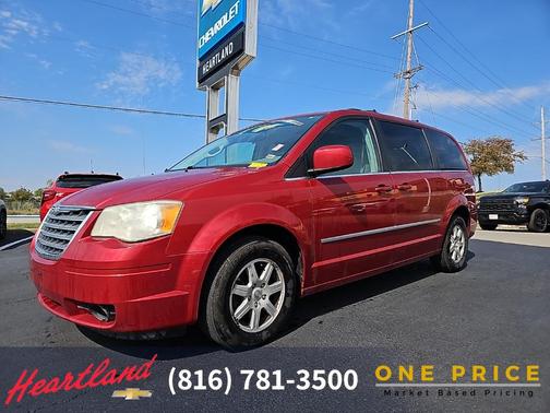 2009 Chrysler Town & Country Touring