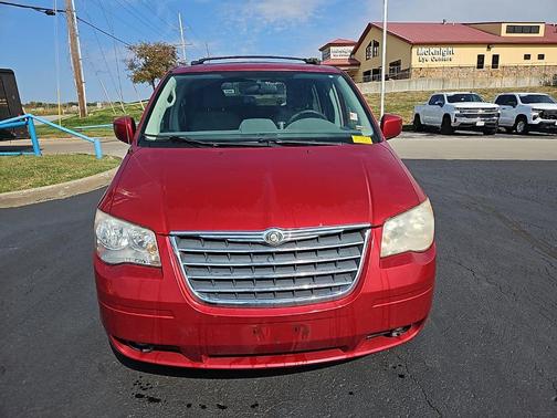 2009 Chrysler Town & Country Touring