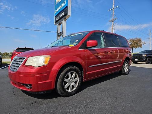 2009 Chrysler Town & Country Touring