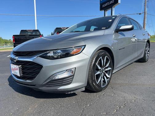 Sterling Gray Metallic 2024 Chevrolet Malibu RS