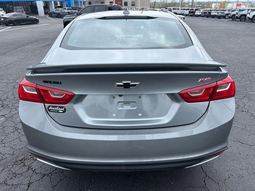 Sterling Gray Metallic 2024 Chevrolet Malibu RS