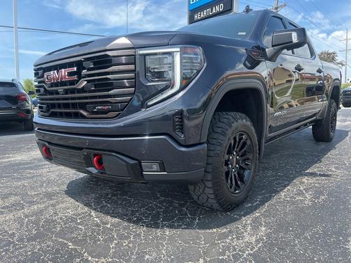 2023 GMC Sierra 1500 AT4X