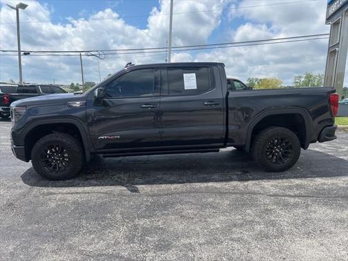 2023 GMC Sierra 1500 AT4X