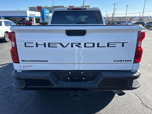 2024 Chevrolet Silverado 2500 Custom