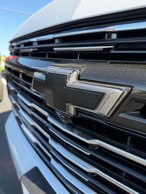 Polar White 2026 Chevrolet Suburban High Country