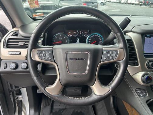 Quicksilver Metallic 2019 GMC Yukon Denali