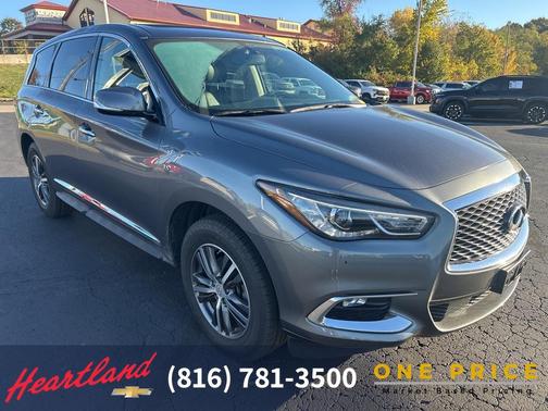 2017 INFINITI QX60 Base