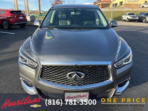 2017 INFINITI QX60 Base
