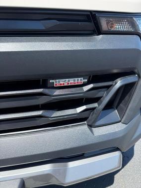 White Sand 2026 Chevrolet Colorado Trail Boss