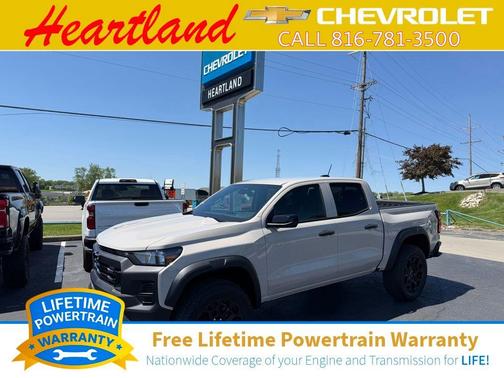 White Sand 2026 Chevrolet Colorado Trail Boss