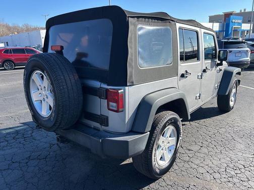 2016 Jeep Wrangler Unlimited Sport