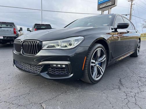2017 BMW 750 I