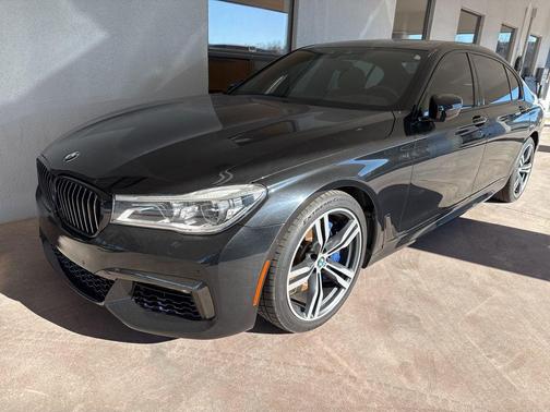 2017 BMW 750 I