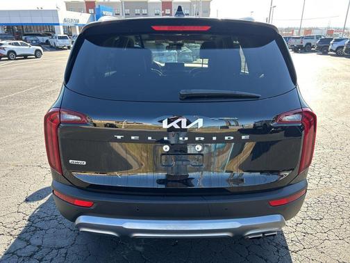 2022 Kia Telluride S