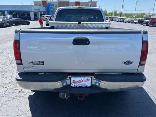 Silver Clearcoat Metallic 2000 Ford F-350 XLT