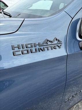 2025 Chevrolet Tahoe 4WD High Country