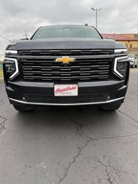 Dark Ash Metallic 2026 Chevrolet Suburban High Country