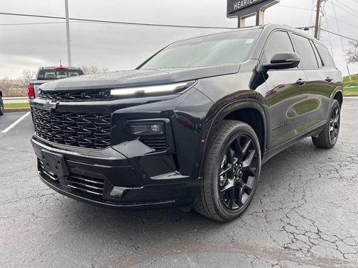 2025 Chevrolet Traverse RS