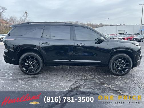 2025 Chevrolet Traverse RS