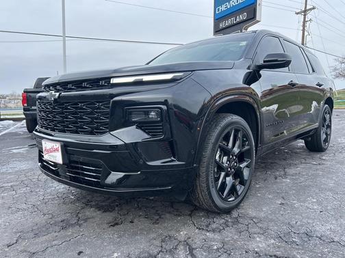 2025 Chevrolet Traverse RS