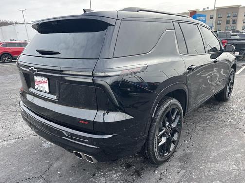 2025 Chevrolet Traverse RS