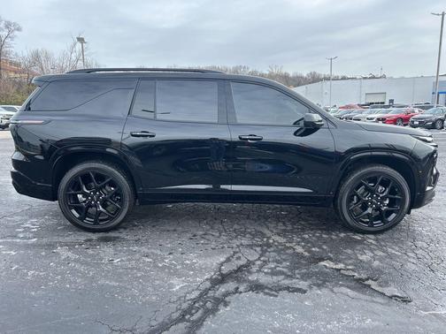 2025 Chevrolet Traverse RS