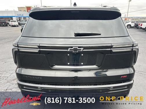 2025 Chevrolet Traverse RS