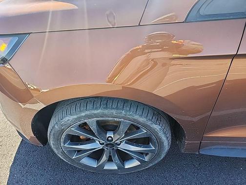 2017 Ford Edge Sport