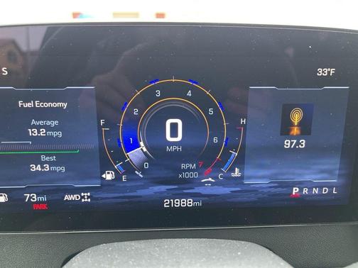 Summit White 2025 Chevrolet Traverse LT