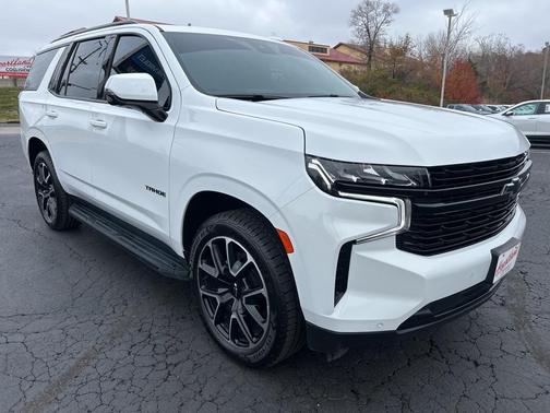2023 Chevrolet Tahoe 4WD RST