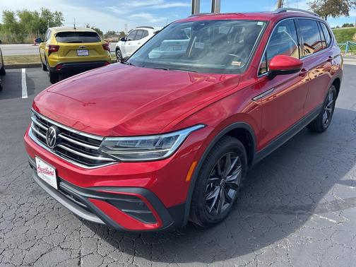 2023 Volkswagen Tiguan 2.0T SE 4MOTION