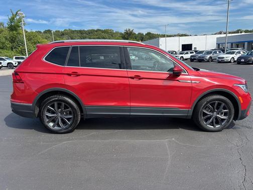 2023 Volkswagen Tiguan 2.0T SE 4MOTION
