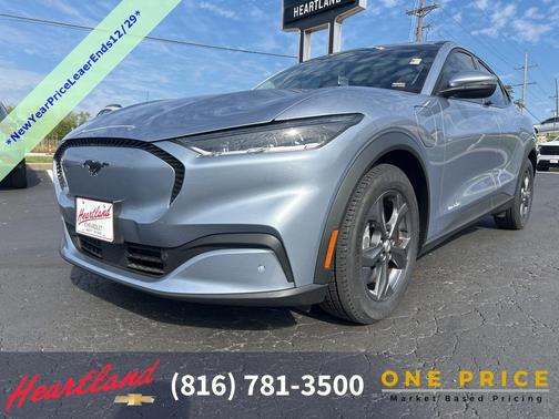 2022 Ford Mustang Mach-E Select