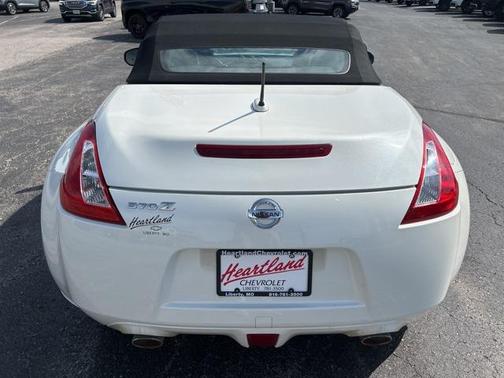 2016 Nissan 370Z Touring Sport