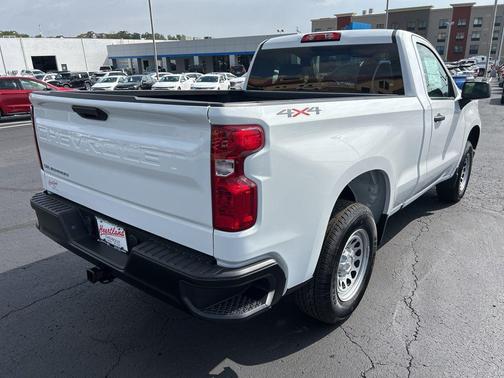 2026 Chevrolet Silverado 1500 WT