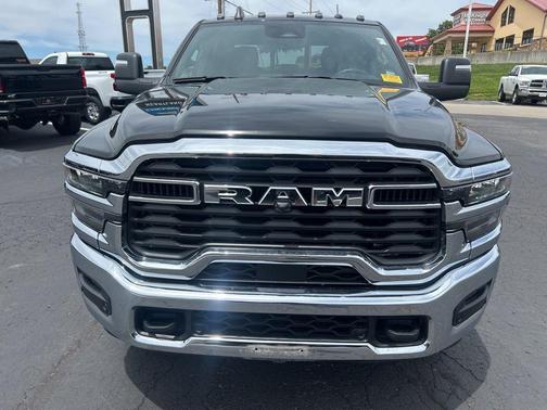 Diamond Black 2025 RAM 3500 Tradesman