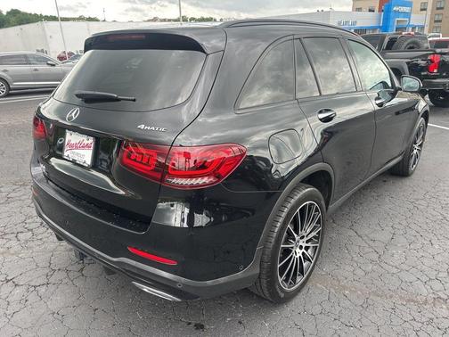 Black 2022 Mercedes-Benz GLC 300 Base 4MATIC