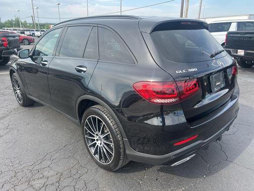 2022 Mercedes-Benz GLC 300 Base 4MATIC
