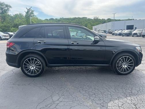 2022 Mercedes-Benz GLC 300 Base 4MATIC