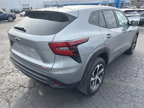 2024 Chevrolet Trax FWD 1RS