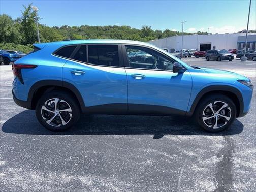 2025 Chevrolet Trax FWD 1RS