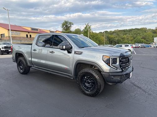 2023 GMC Sierra 1500 AT4X