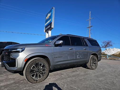 2024 Chevrolet Suburban 4WD Z71