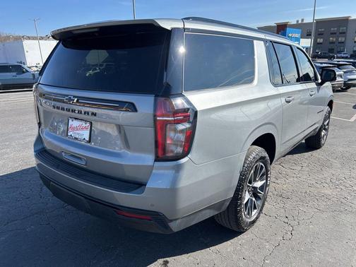 2024 Chevrolet Suburban 4WD Z71