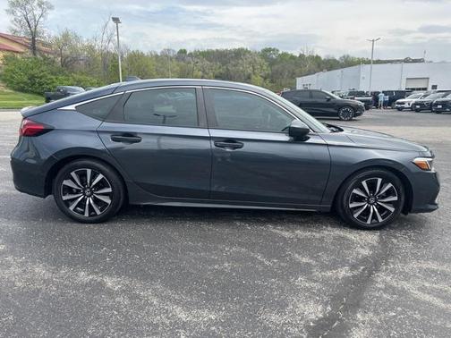 2022 Honda Civic EX-L